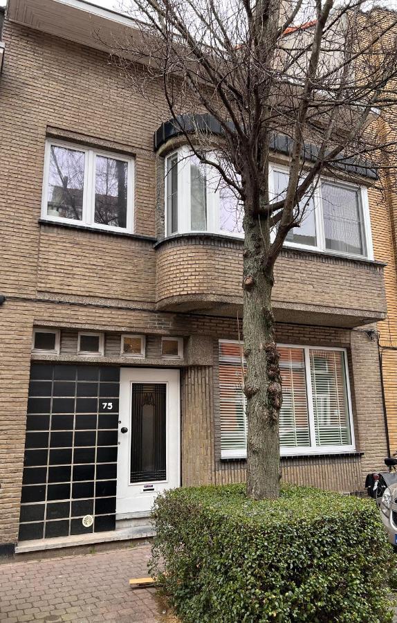 Charmante Art Deco Rijwoning Oostende Exteriör bild